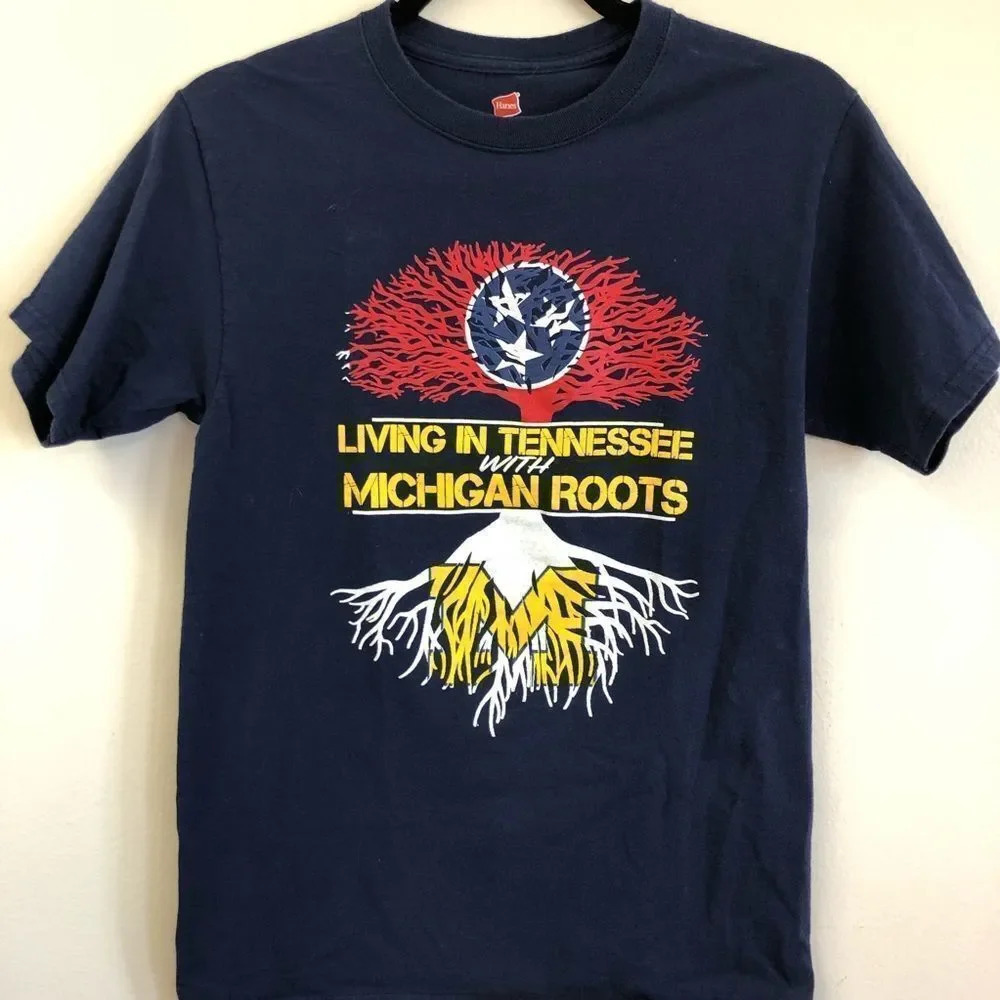 🔅Living in TN w/ Michigan Roots Tee lol